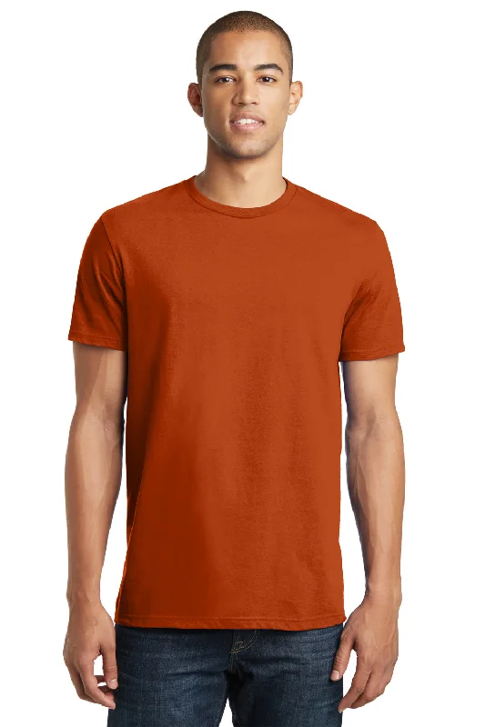 Men's short-sleeve bold skiing tee-District Mens The Concert Short Sleeve Crewneck T-Shirt - Deep Orange