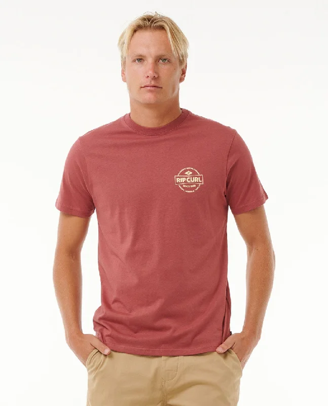 Men's short-sleeve urban bronze tee-Rip Curl Staple Tee-Apple Butter