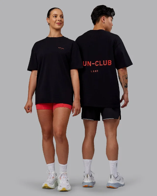 Men's short-sleeve muted fresh-modern-vibrant-hip-hop shirt-Unisex RUN CLUB FLXCotton Tee Oversize - Black-Cayenne