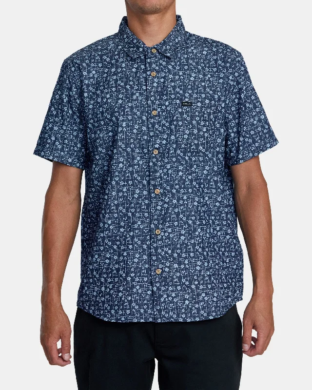 Men's short-sleeve rich gritty-hemp shirt-Frame Chambray Short Sleeve Shirt - Indigo