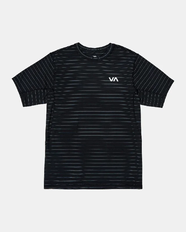 Men's short-sleeve warm sharp-geometric tee-Sport Vent Stripe Technical Short Sleeve Top - Black